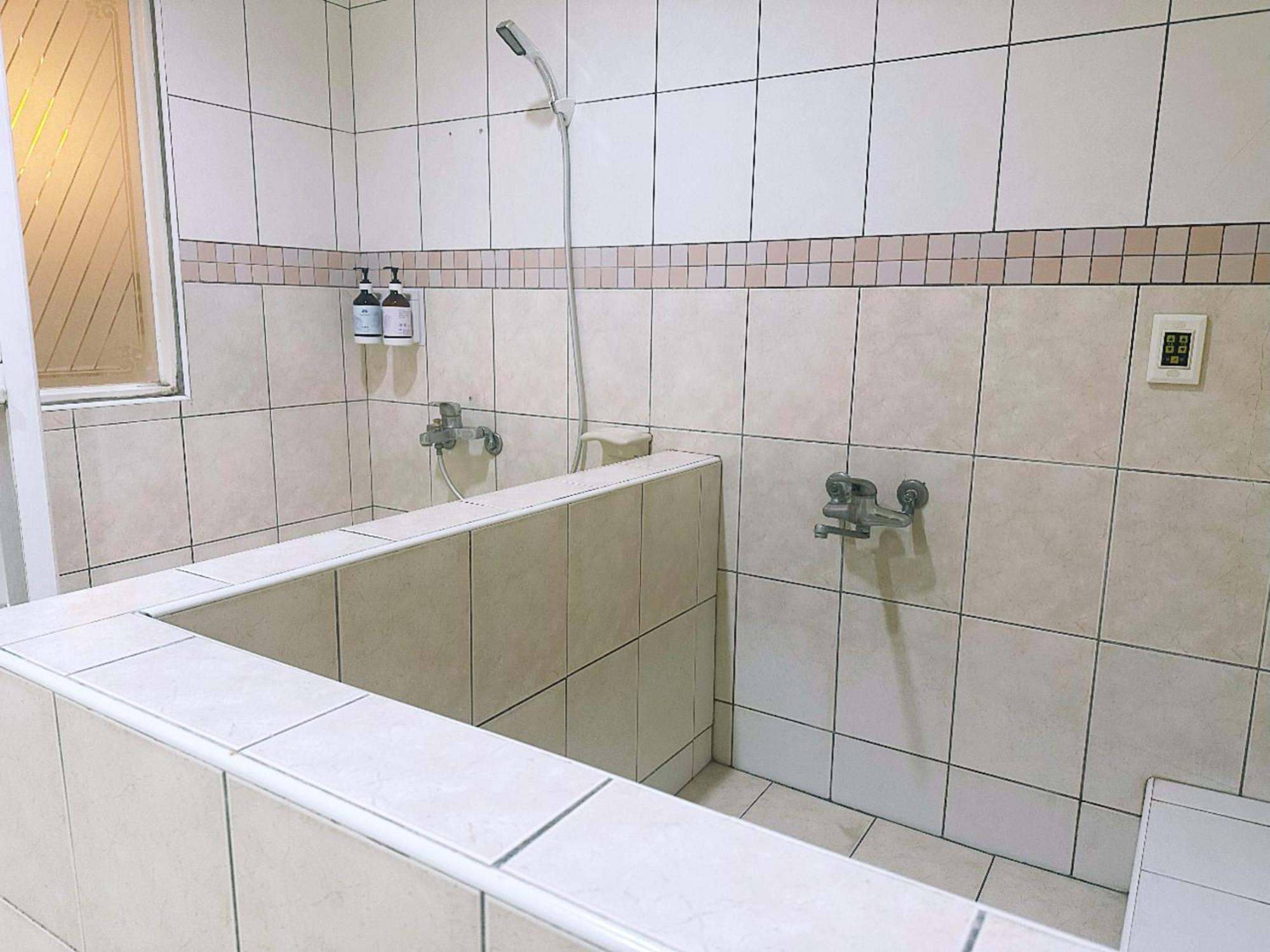 Hua Du Motel Tập Tập Ngoại thất bức ảnh